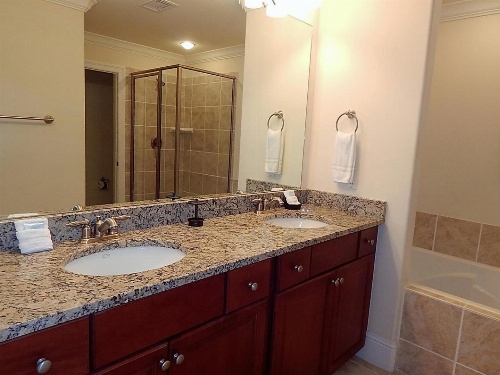 416 Holiday Isle image 3